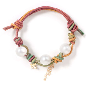Magic Garden Pearl Gold Butterfly Chain Bracelet - Joie DiGiovanni 